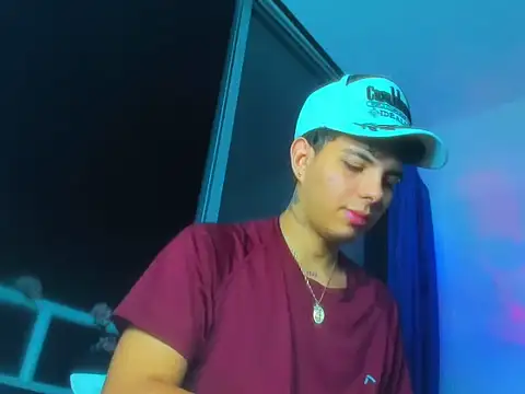 Alessandro 1610 online show from October 2025 05:37:02 AM