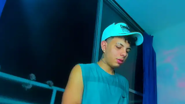 Alessandro 1610 online show from November 2025 04:25:02 AM