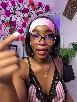 blackgril12 online show from December 2025 11:30:02 AM