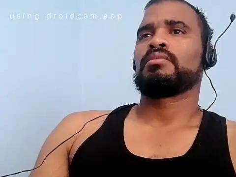 Snapshot of YOX22 chatting on February 2025 10:06:02 PM YOX22 online show from February 2025 10:06:02 PM