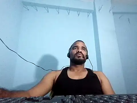 Snapshot of YOX22 chatting on March 2025 04:16:02 AM YOX22 online show from March 2025 04:16:02 AM