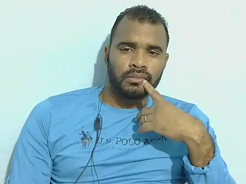 Snapshot of YOX22 chatting on September 2025 05:31:01 AM YOX22 online show from September 2025 05:31:01 AM