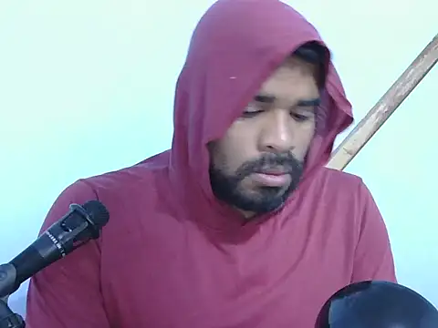 Snapshot of YOX22 chatting on November 2025 05:32:02 AM YOX22 online show from November 2025 05:32:02 AM