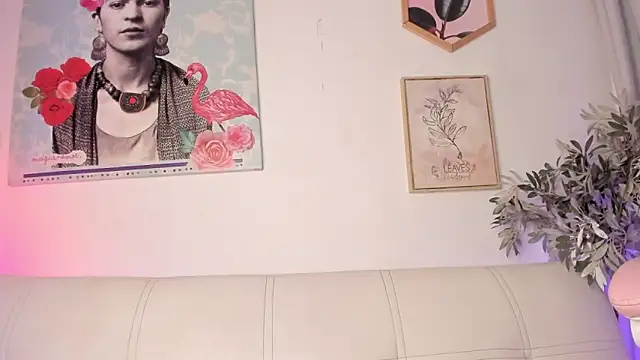 Dhalila  online show from March 2025 04:13:01 AM