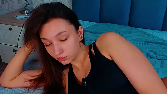 Snapshot of ColleenCox chatting on March 2025 08:18:02 PM ColleenCox online show from March 2025 08:18:02 PM