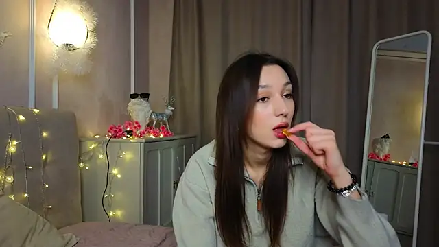 Snapshot of ColleenCox chatting on March 2025 08:16:01 PM ColleenCox online show from March 2025 08:16:01 PM