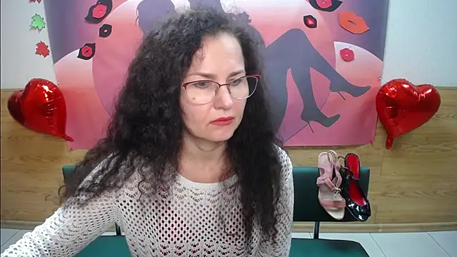 Miroslava Happi online show from October 2025 05:29:02 AM