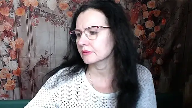 Miroslava Happi online show from February 2026 06:39:02 AM