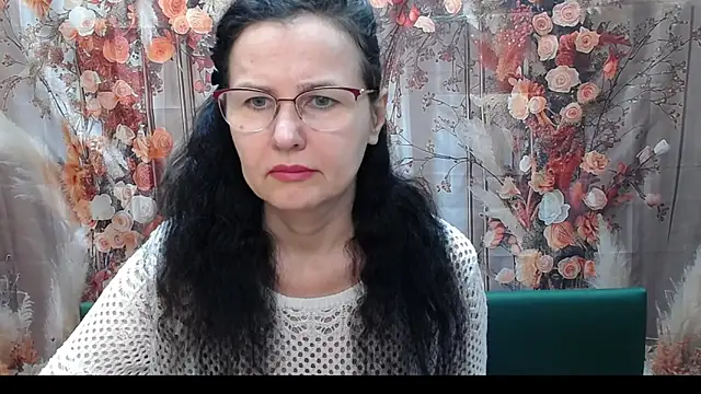 Miroslava Happi online show from February 2026 07:04:02 AM