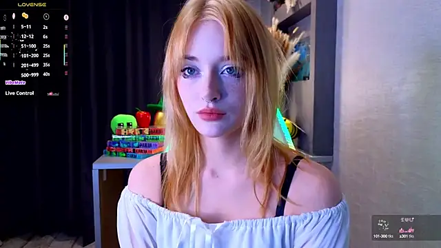 Hisoka akerley online show from September 2025 04:42:02 PM