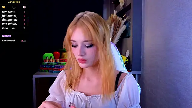 Hisoka akerley online show from September 2025 04:40:02 PM