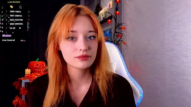 Hisoka akerley online show from October 2025 05:42:01 PM