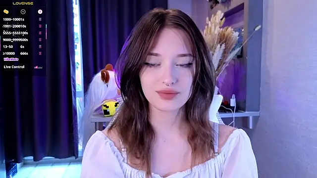 Hisoka akerley online show from June 2026 03:46:01 AM