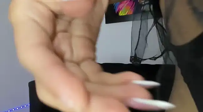 danna alvarez online show from February 2025 10:41:01 PM