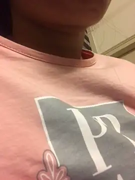 Snapshot of sexy_beauty22 chatting on February 2025 08:53:02 PM sexy beauty22 online show from February 2025 08:53:02 PM