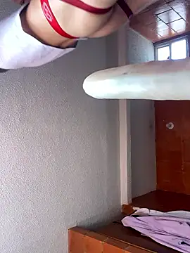 MaikyCooper online show from September 2025 02:43:02 PM