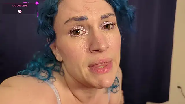 CupcakeCravings online show from February 2025 03:42:01 AM
