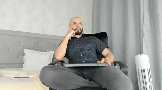 Luke Diaz7 online show from February 2025 03:12:02 AM