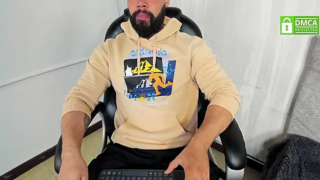 Luke Diaz7 online show from January 2026 12:05:01 AM