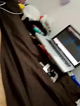 OutsizedPistol online show from October 2025 08:43:01 AM