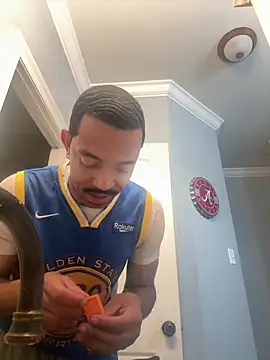 SIXKING7410 online show from February 2026 05:28:02 AM