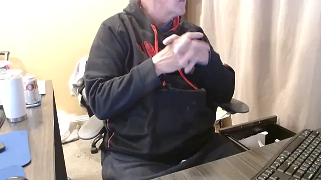 olderandwiser2 online show from March 2025 04:43:01 AM