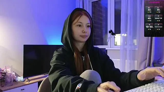 Sakura Moore online show from October 2025 07:45:01 PM