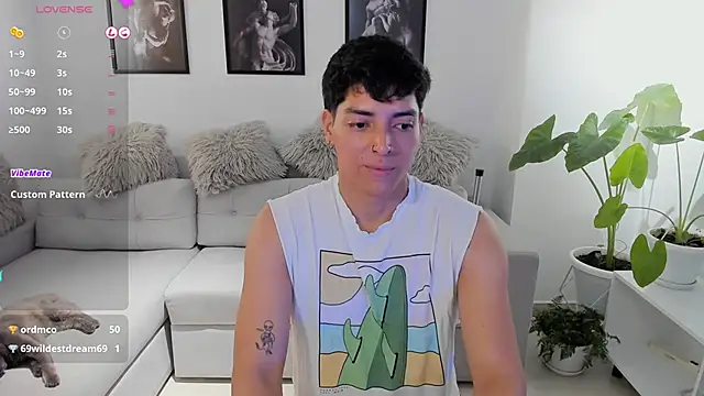 Snapshot of _JacobMiller__ chatting on February 2025 08:24:01 PM JacobMiller online show from February 2025 08:24:01 PM