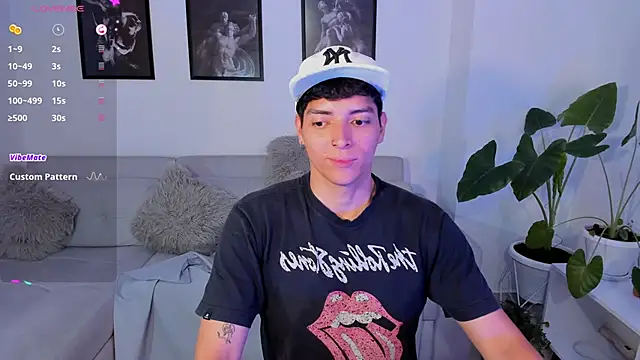 Snapshot of _JacobMiller__ chatting on February 2025 12:14:01 AM JacobMiller online show from February 2025 12:14:01 AM