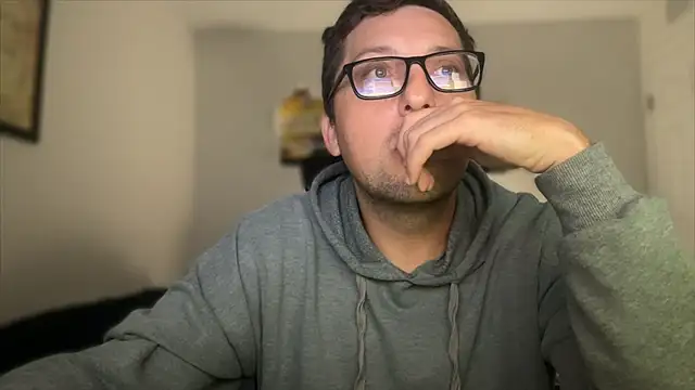 Milflover96 online show from October 2025 05:28:01 AM