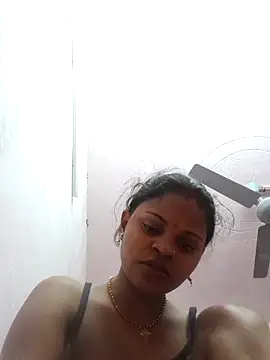 Snapshot of Hot_couple493 chatting on February 2025 08:13:02 PM Hot couple493 online show from February 2025 08:13:02 PM