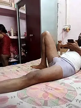 Hot couple493 online show from May 2026 07:31:01 PM