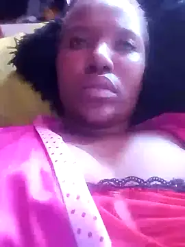 Snapshot of Coco_Nile chatting on February 2025 06:20:02 AM Coco Nile online show from February 2025 06:20:02 AM