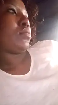 Snapshot of Coco_Nile chatting on February 2025 11:11:02 AM Coco Nile online show from February 2025 11:11:02 AM