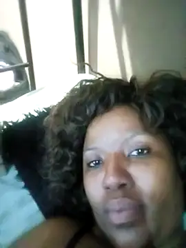 Snapshot of Coco_Nile chatting on February 2025 06:00:01 PM Coco Nile online show from February 2025 06:00:01 PM