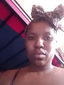 Snapshot of Coco_Nile chatting on February 2025 08:39:02 AM Coco Nile online show from February 2025 08:39:02 AM