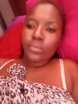 Snapshot of Coco_Nile chatting on February 2025 11:33:01 AM Coco Nile online show from February 2025 11:33:01 AM