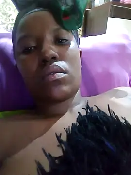 Snapshot of Coco_Nile chatting on March 2025 07:32:01 PM Coco Nile online show from March 2025 07:32:01 PM
