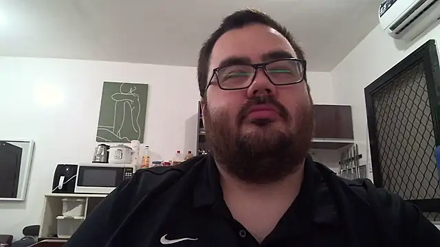 alexxxbear online show from February 2025 06:24:01 PM