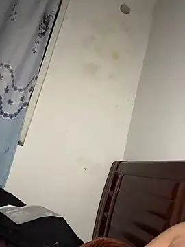 0W00GIGi online show from February 2025 01:48:02 PM