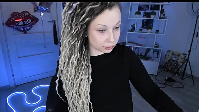 HoneySallyMoore online show from February 2026 02:40:02 PM