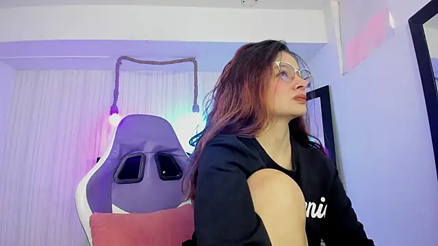 Snapshot of nicky_angel1 chatting on June 2026 08:02:01 PM nicky angel1 online show from June 2026 08:02:01 PM