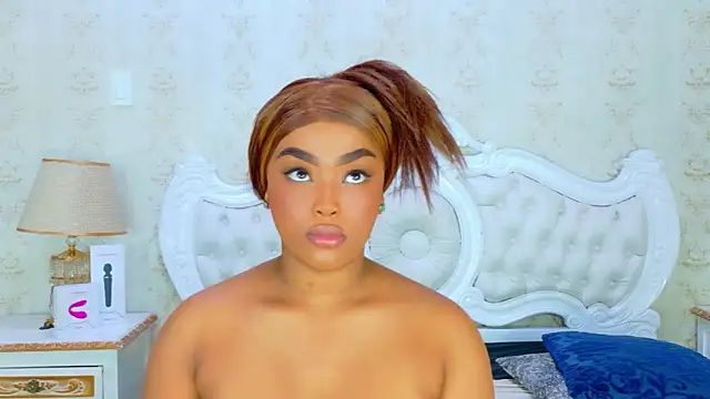 TianahGlow online show from December 2025 09:13:02 PM