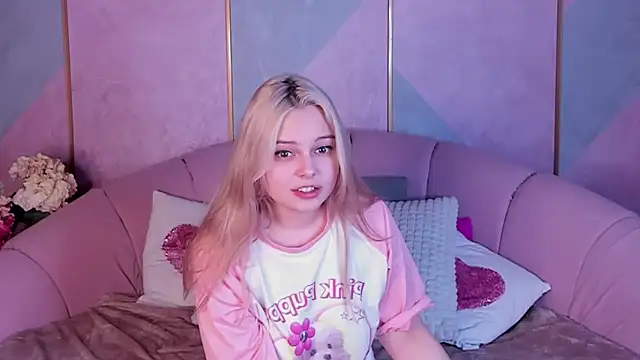 CLAIRE VOGT online show from February 2025 11:30:02 AM