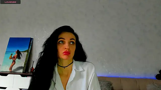 Snapshot of Tina_Mart chatting on April 2026 07:03:02 AM Tina Mart online show from April 2026 07:03:02 AM