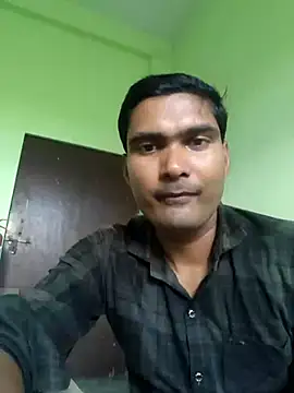 Snapshot of ccuteboyyyy chatting on September 2025 06:15:02 AM ccuteboyyyy online show from September 2025 06:15:02 AM