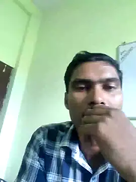 Snapshot of ccuteboyyyy chatting on September 2025 05:44:01 AM ccuteboyyyy online show from September 2025 05:44:01 AM