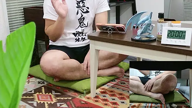 YARASERO-kun online show from November 2025 11:01:02 AM