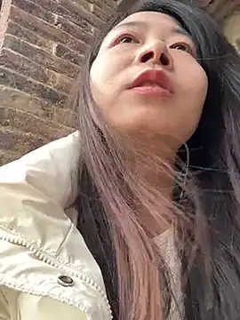 Snapshot of jinj-a chatting on March 2025 05:25:01 AM jinj-a online show from March 2025 05:25:01 AM