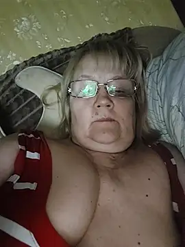 Violet5364 online show from April 2026 09:04:02 PM